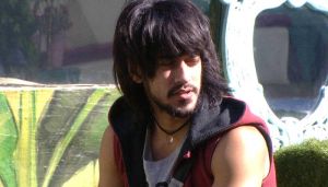 Bigg Boss 9: What made Kishwar Merchant-Suyyash Rai, Keith Sequeria-Rochelle Rao cry? 