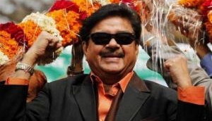 'Lucknow to witness thrilling contest between two Home Ministers,' says Shatrughan Sinha ahead of polls
