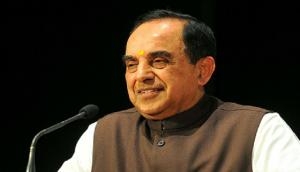 No need to humiliate Sasikala: Swamy over AIADMK leader's VIP treatment
