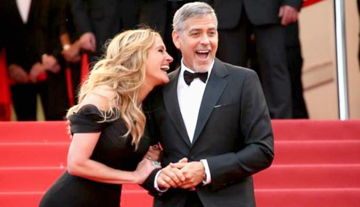 Cannes 2016: Julia Roberts doesn't care for silly rules, walks red carpet barefoot 