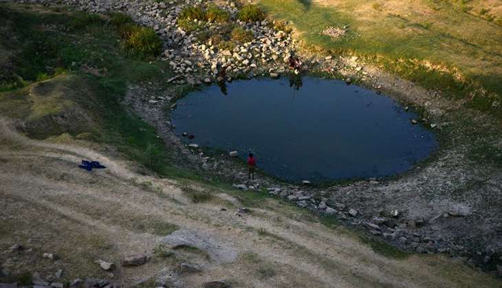 Droughts and floods: India's water crises demand more than grand projects 