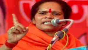 Sadhvi Prachi prays at Gorakhpur temple; says if Congress didn't get majority in 2019, then Rahul Gandhi should get a wife