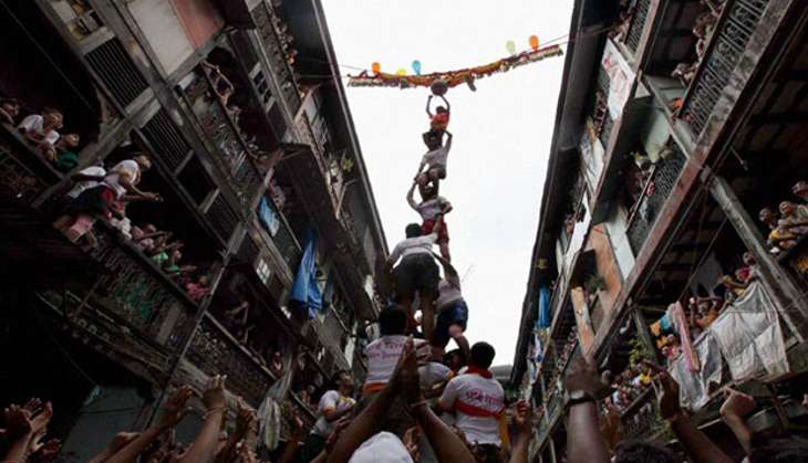 Upset with SC's Dahi Handi order, Shiv Sena flays 'court's fatwas on festivals' 