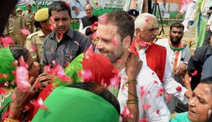 After day 1 fiasco, Rahul Gandhi to continue 'Khaat Sabha' in Gorakhpur today 