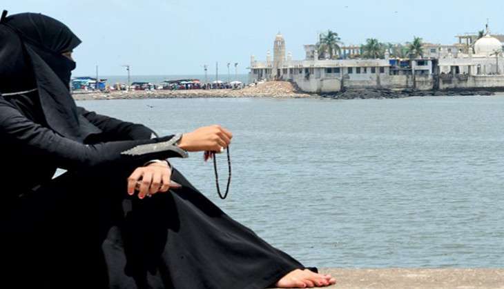 SC to hear appeal against Bombay HC order allowing women to enter Haji Ali's inner sanctum on 7 Oct 
