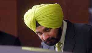 Assembly Election 2018 Results: Navjot Singh Sidhu attack BJP on result day, names it GTU- 'gire to bhi tang upar'