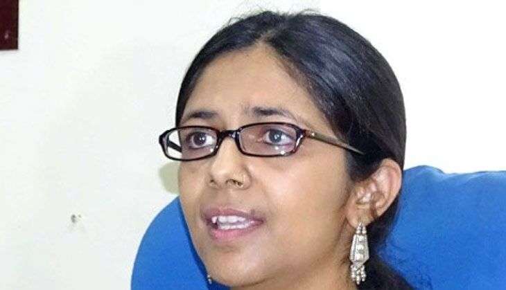 Who will pay DCW helpline staffers? Or is Najeeb Jung's office trying to 'shut it down'? 