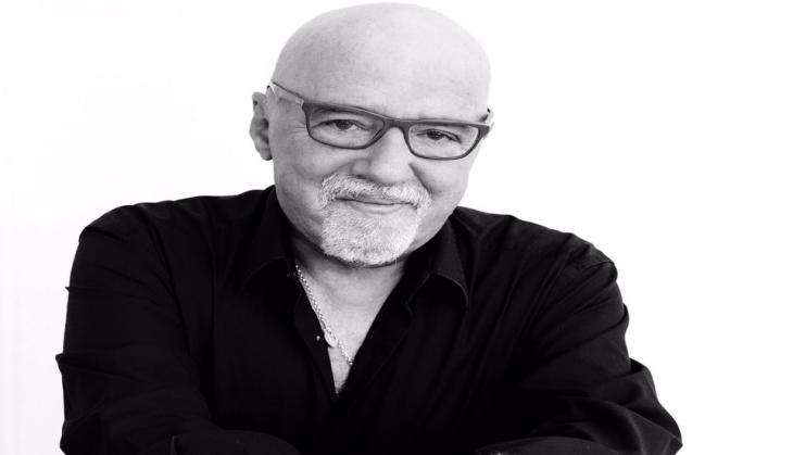 Pirated books are like medals to a writer: The Alchemist author Paulo Coelho 