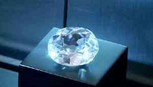 Kohinoor diamond was surrendered by the Maharaja of Lahore to Queen Victoria of England, says Archeological Survey of India