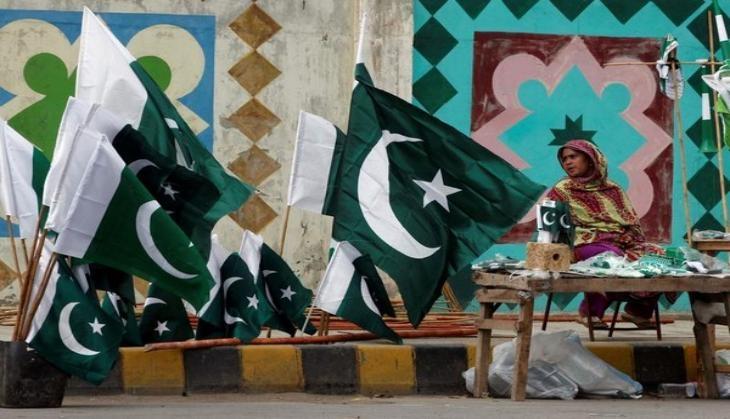 Flag-hoisting in Islamabad marks Pakistan's 70th Independence Day ...