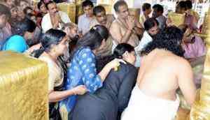 Sabarimala Temple protest: Two women devotees reach Sabarimala Temple on its opening day, sent back by protestors