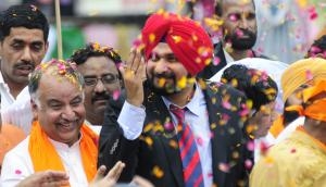 Sherry in a corner: How Navjot Sidhu stands isolated in Punjab politics