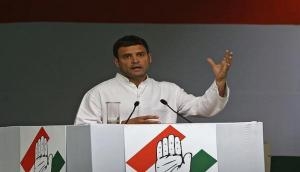 Rahul Gandhi appeals journalists to be fearless