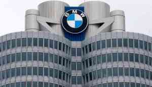 Daimler AG, BMW to merge ride-sharing units 
