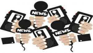 Smriti Irani Ministry's 'Anti-Fake news rules: Media slam Centre; Here's how top journalists reacted 