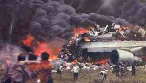 Military plane crashes in Algeria, all 200 onboard killed