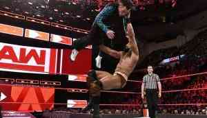 Jinder Mahal loses United States Championship belt to Jeff Hardy on Monday Night Raw
