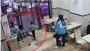 Four-year-old boy in China playfully messes with pregnant woman's food. What she does is shocking, watch inside