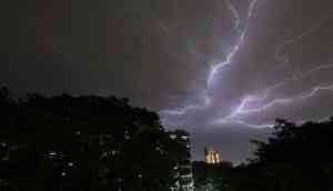 Warning! Know why dust storm will hit again in North Indian state in the next 48 hours; see dreadful pics of storm