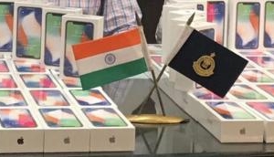 Shocking! A 53-year-old man smuggling 100 Apple iPhone X worth Rs 85 lakh held at Delhi airport