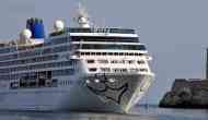 Carnival cruise ship avoids a Titanic situation, watch video inside
