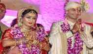 OMG! Choas at Lalu Prasad's son Tej Pratap's wedding; unruly crowd breaks security cordon, loots food and crockery