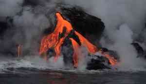 Hawaii volcano: 18th fissure on Big Island, more destructive lava flows