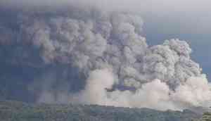 Volcanic eruption in Guatemala kills 25, injures hundreds