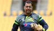 Waqar Younis apologises for cutting cake of Wasim Akram's Birthday during Ramzan