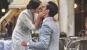 ‘Dancing with the Stars’ dancers Val Chmerkovskiy and Jenna Johnson are engaged