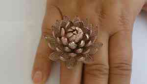 World Record: Indian jewelers create record for most diamonds in one ring