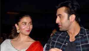 Sanju actor Ranbir Kapoor collaborates his name with Alia Bhatt as 'Ralia', fans asks why not 'Kalia'