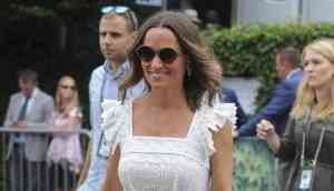 Pregnant Pippa Middleton looks elegant in white at Wimbledon