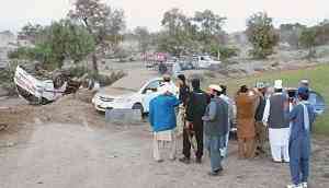 Pakistan: Four killed,16 injured in explosion near Akram Khan Durrani convoy in Bannu