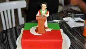 Viral: Karachi bakery 'Once Upon a Cake' made a special Imran Khan cake