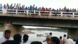 Shocking! Andhra Man had a fight with the second wife, throws 3 minor sons into the river in Chittoor