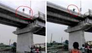 Watch: Shocking! Kanpur girl jump-off the bridge after having fight with boyfriend; video will give you goosebumps