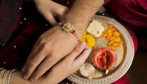 Raksha Bandhan 2018 Muhurat, Date & Time: Tie Rakhsha Sutra on your brother’s wrist at this lucky time; know the complete details about the festival