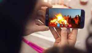 Shocking! Daughter performed mother's funeral via video calling in Maharashtra's Palghar; received ashes by courier