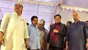 Shatrughan Sinha and Yashwant Sinha may contest in 2019 Lok Sabha polls on Kejriwal's AAP tickets