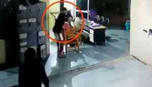 Caught On Camera: Undertrial prisoner brutally attacks 2 policemen at Bhind police station in Madhya Pradesh; video goes viral