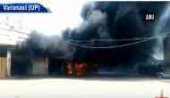 Uttar Pradesh: This woman sets a bus on fire after the police prevented her from meeting with PM Modi, see video