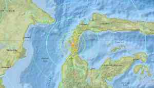 High Alert! Tsunami alert after powerful 7.5 magnitude earthquake strucks central Indonesia