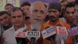 Uttar Pradesh: Muslim man upset with police probing son's death as suicide accept Hinduism along with family for justice