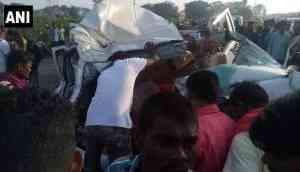 Chhattisgarh: 9 family members returning to Bhilai from Dongargarh killed in a road accident in Rajnandgaon, 3 injured