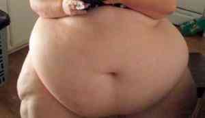 Bizarre! Girlfriend murdered her boyfriend by smothering him with her fatty stomach, left the cop in shock
