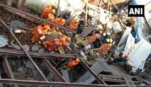 Mumbai: At least 3 dead, 8 injured after under-construction building collapses in Goregaon; rescue underway