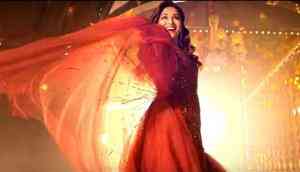 Paisa Paisa song from Total Dhamaal out; Ajay Devgn, Madhuri Dixit, Anil Kapoor give a new rendition to Kishore Kumar's song