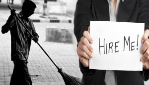 Job Crisis in India: Over 4,600 engineers, MBA’s applied for 14 sweepers and sanitary workers job in Tamil Nadu Assembly