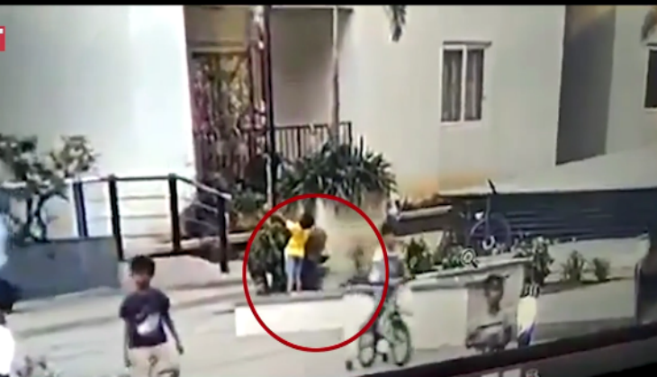 Hyderabad: Shocking! 6-year-old boy electrocuted while playing; motionless body stuck to electric pole, no one notices